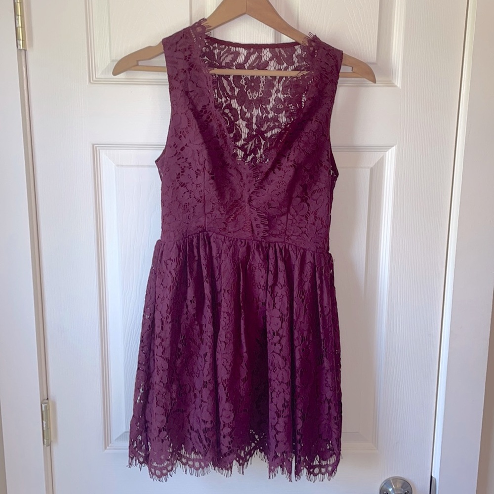 ❤️  Tobi lace Dress size Small